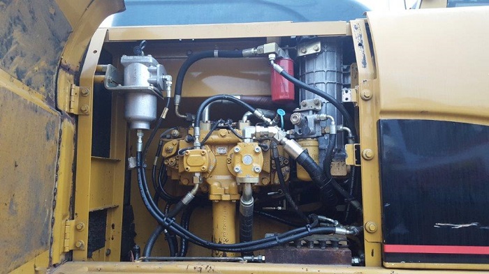 解密卡特挖掘機(jī)發(fā)動(dòng)機(jī)問(wèn)題:?jiǎn)?dòng)困難、失去動(dòng)力及異常噪音的專業(yè)解決方案